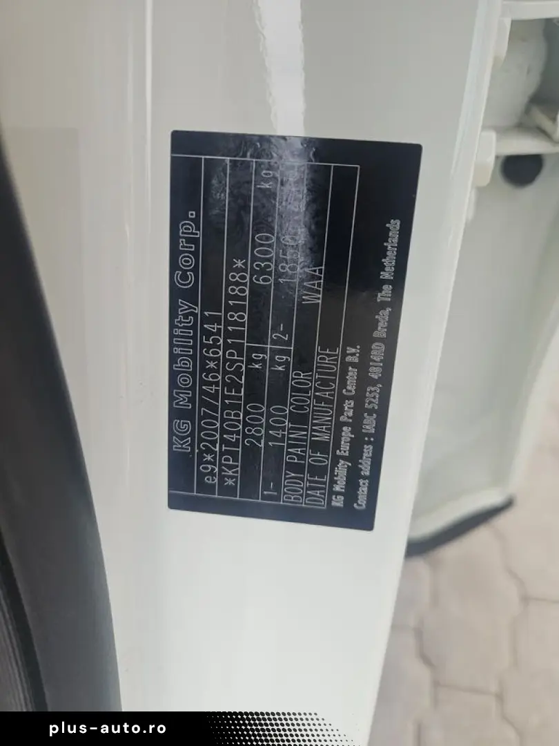Kg-Mobility Rexton