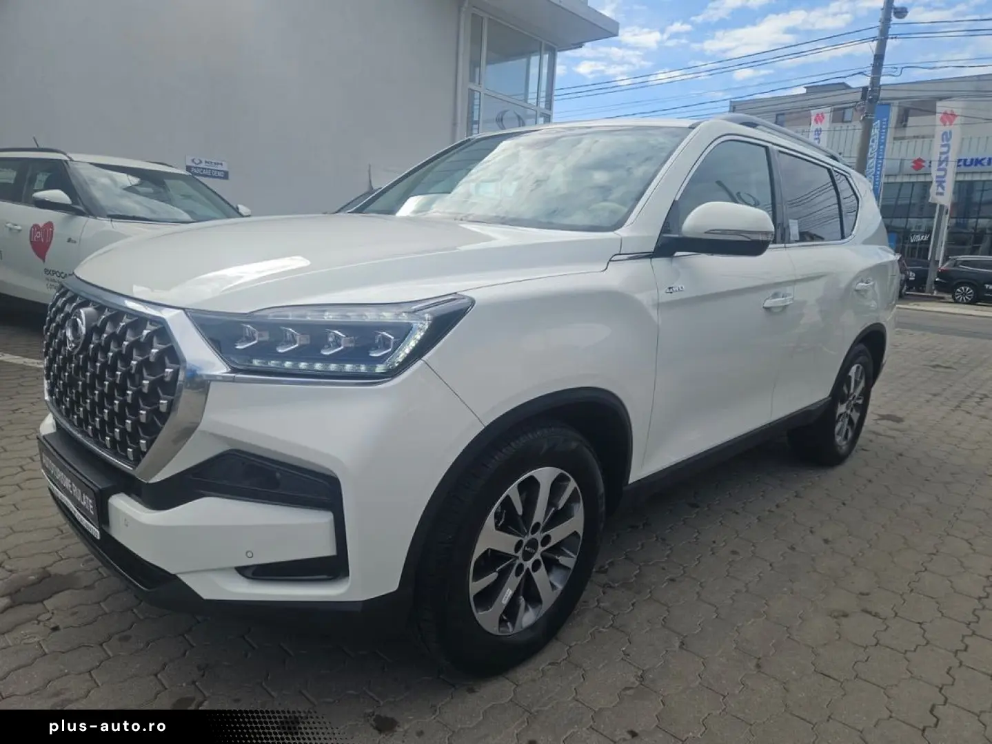 Kg-Mobility Rexton