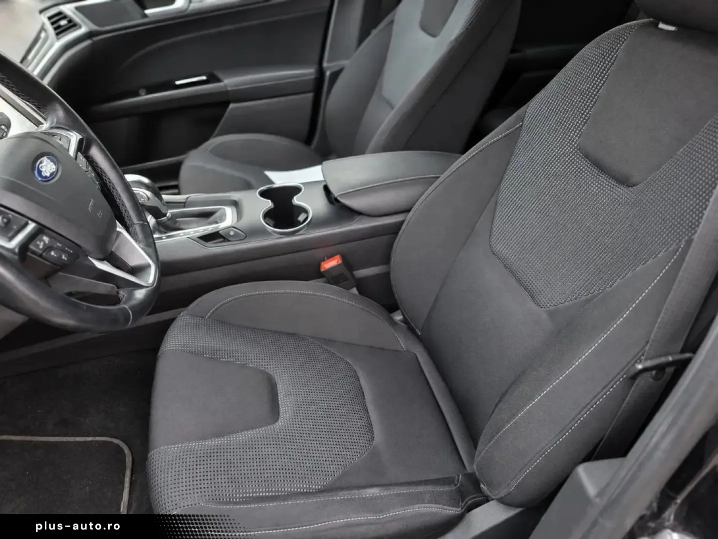 Ford Mondeo 2.0 Hev Titanium