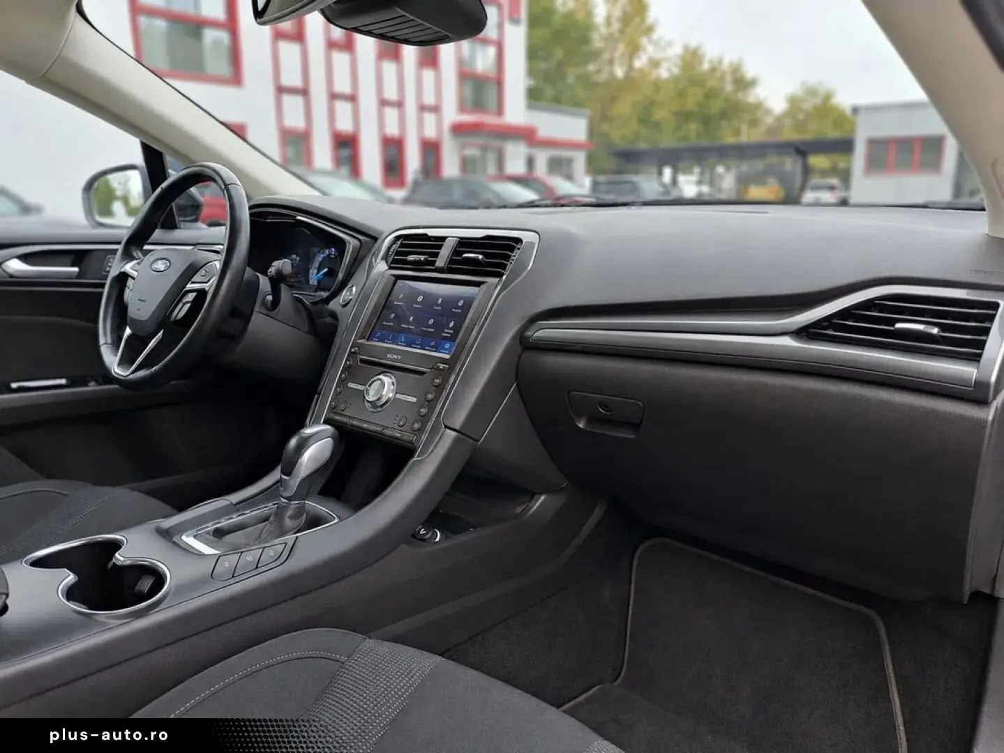 Ford Mondeo 2.0 Hev Titanium