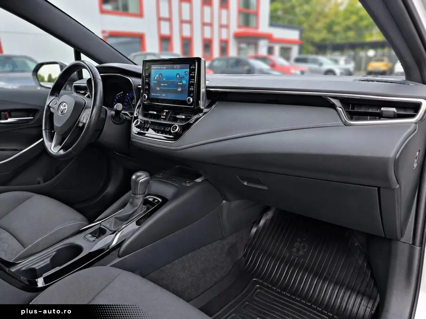 Toyota Corolla 1.8 Hybrid Dynamic