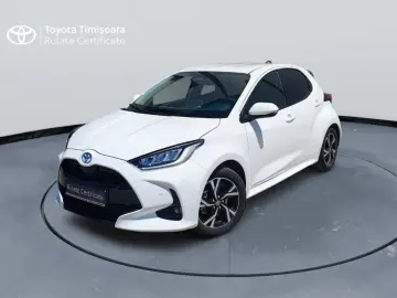 Toyota Yaris 1.5 HEV Business