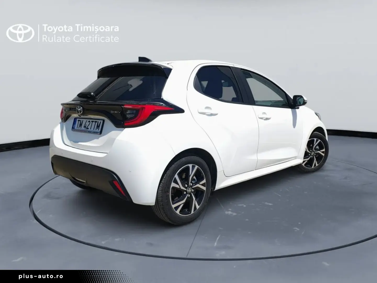 Toyota Yaris 1.5 HEV Business