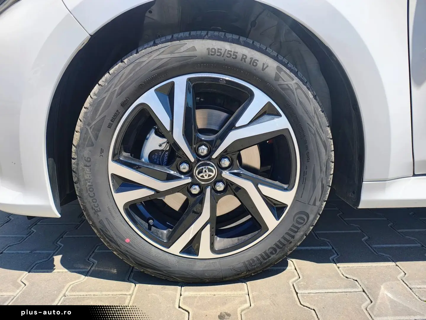 Toyota Yaris 1.5 HEV Business