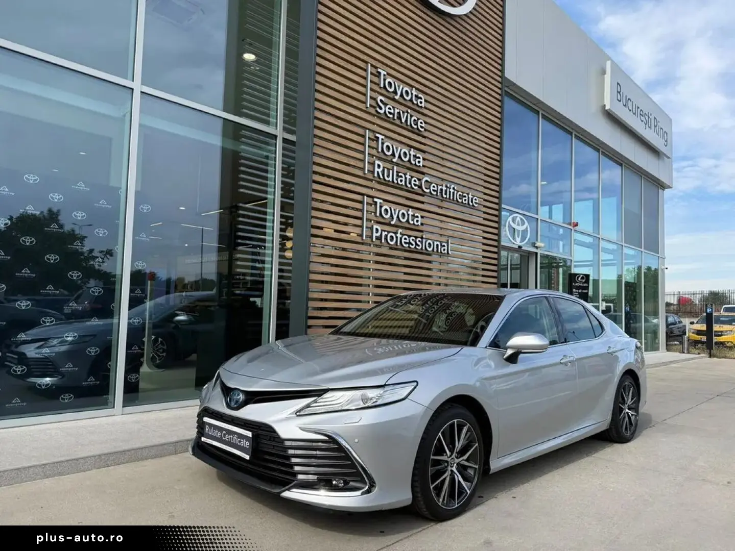 Toyota Camry 2.5 Hybrid Dynamic E-CVT