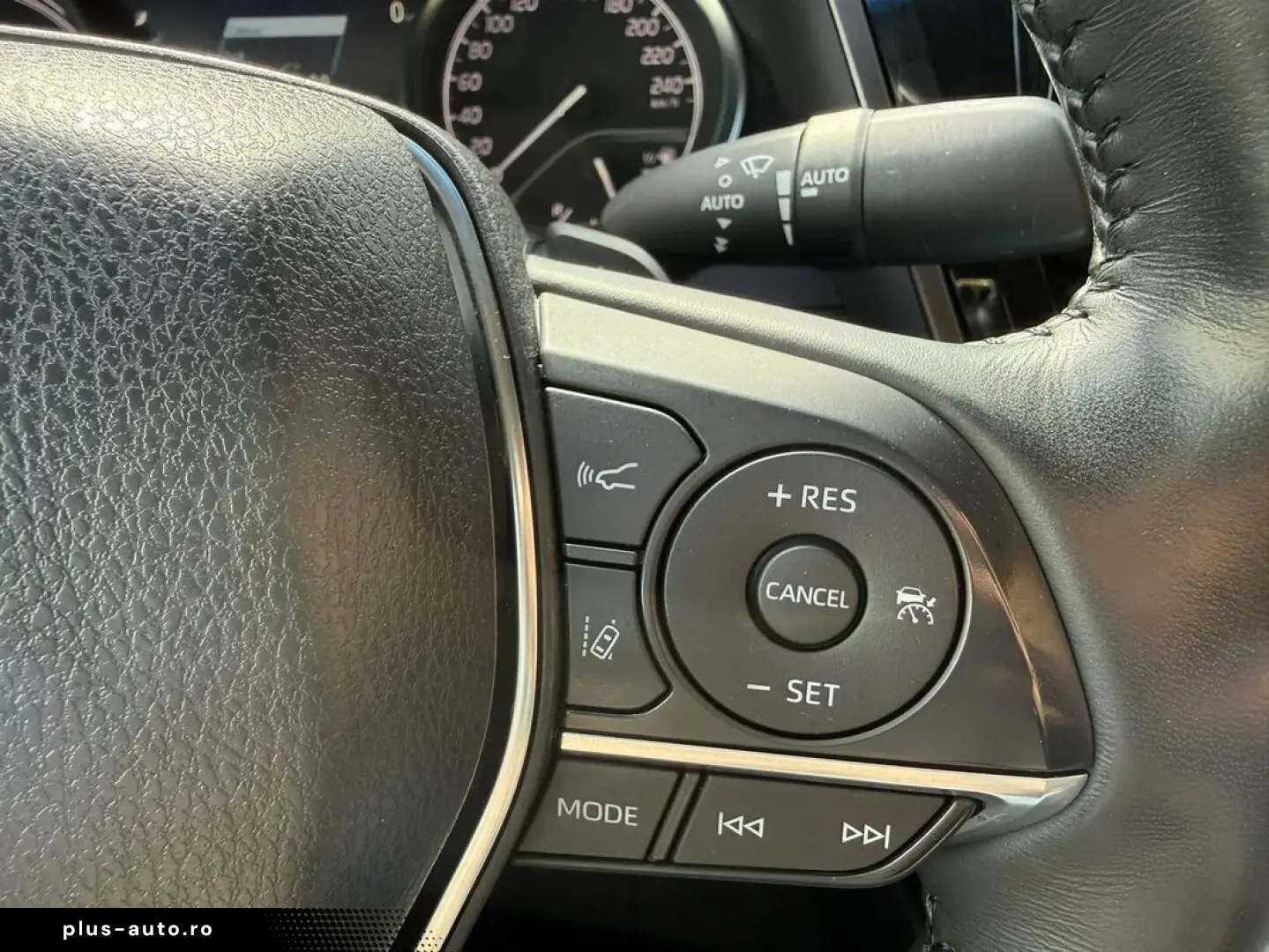 Toyota Camry 2.5 Hybrid Dynamic E-CVT