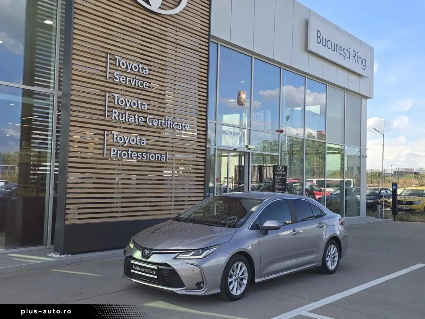 Toyota Corolla Hybrid - Dynamic