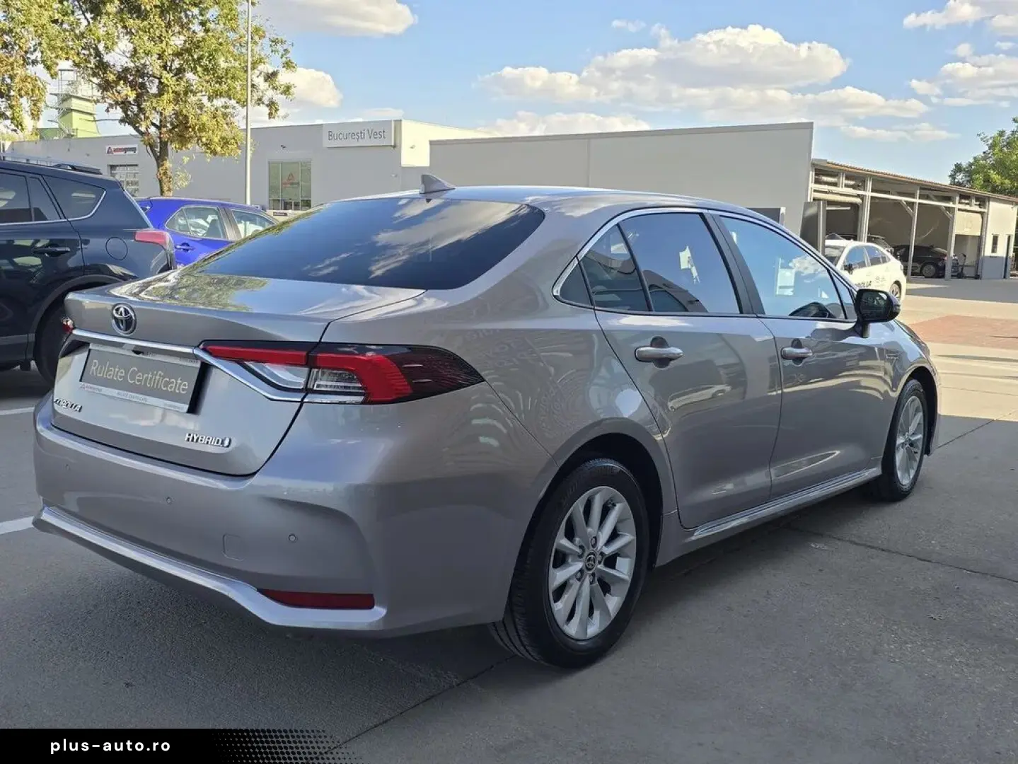 Toyota Corolla Hybrid - Dynamic