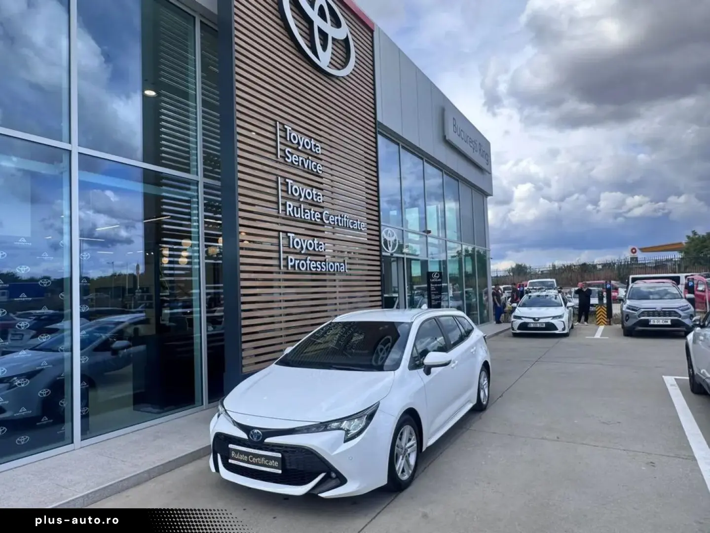 Toyota Corolla Touring Sports 1.8 Hybrid Dynamic Hsd Ts E-CV