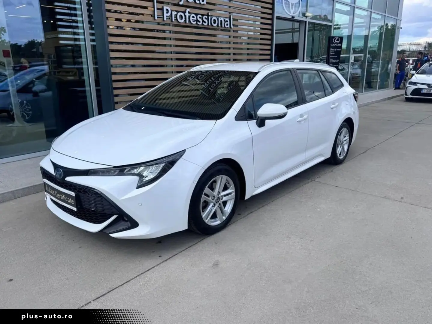 Toyota Corolla Touring Sports 1.8 Hybrid Dynamic Hsd Ts E-CV