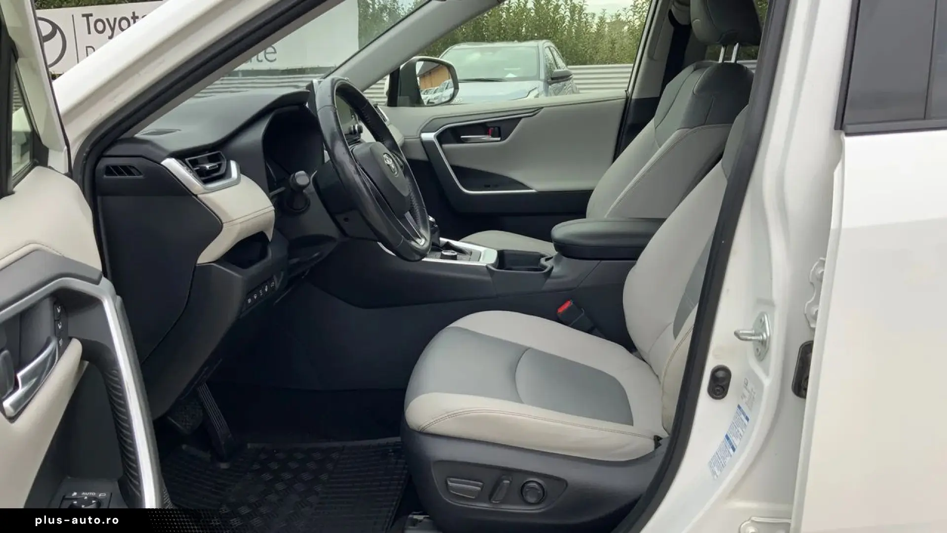 Toyota Rav-4