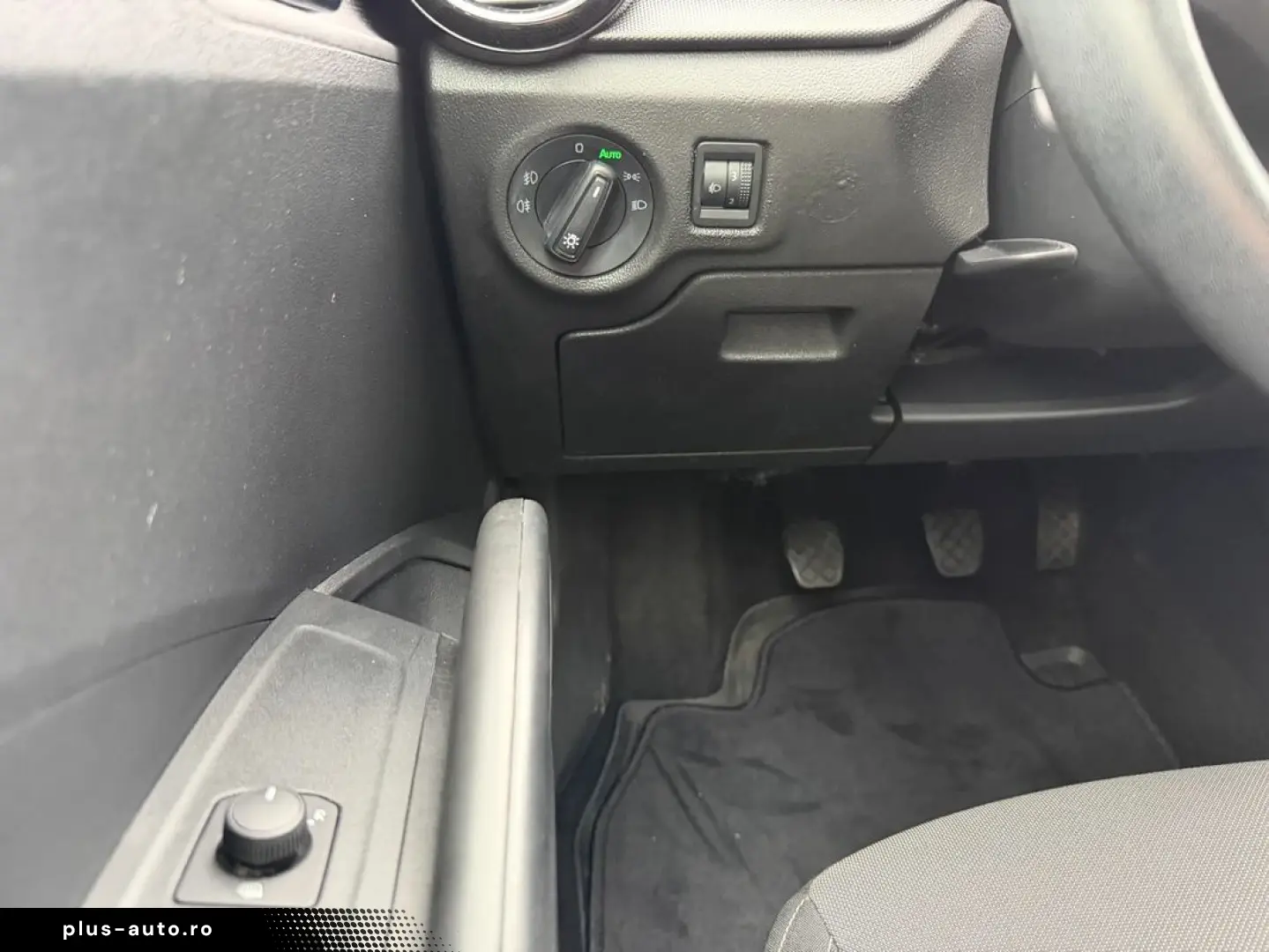 Skoda Fabia 2023 - 12 luni garantie