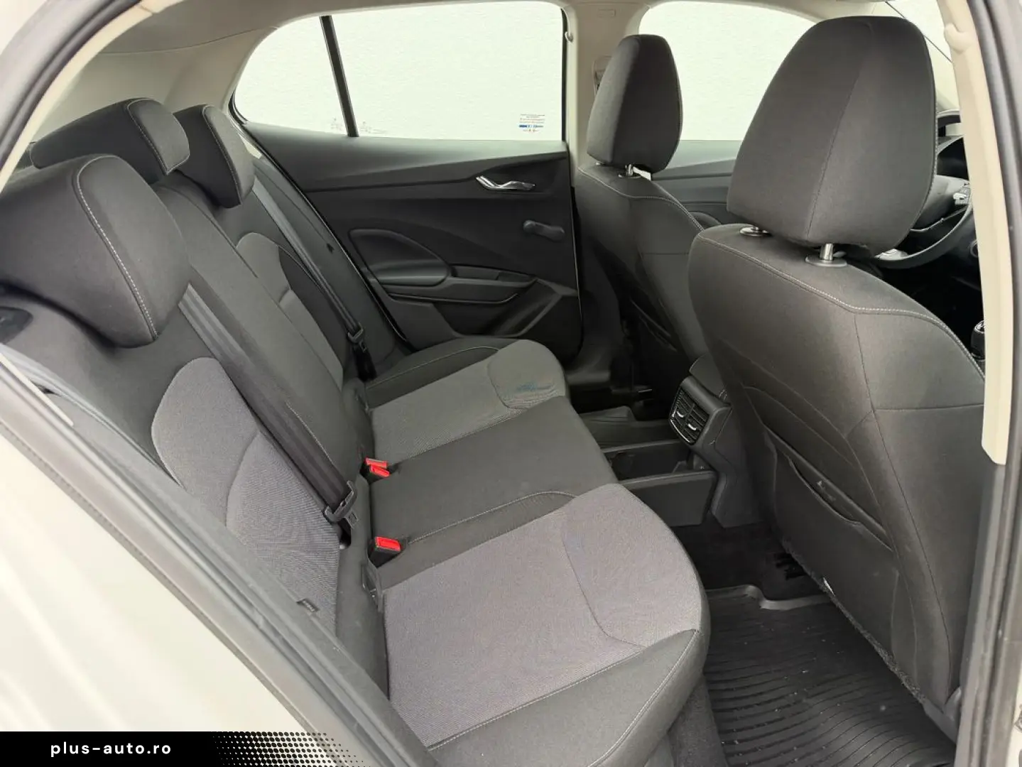 Skoda Fabia 2023 - 12 luni garantie