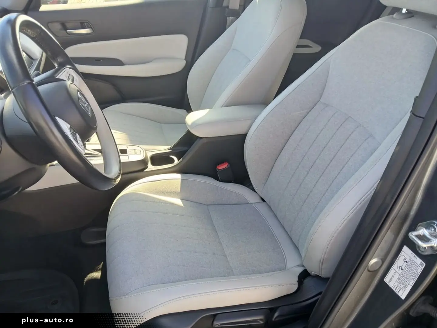 Honda Jazz 1.5 e HEV Executive Hybrid Automată 2020