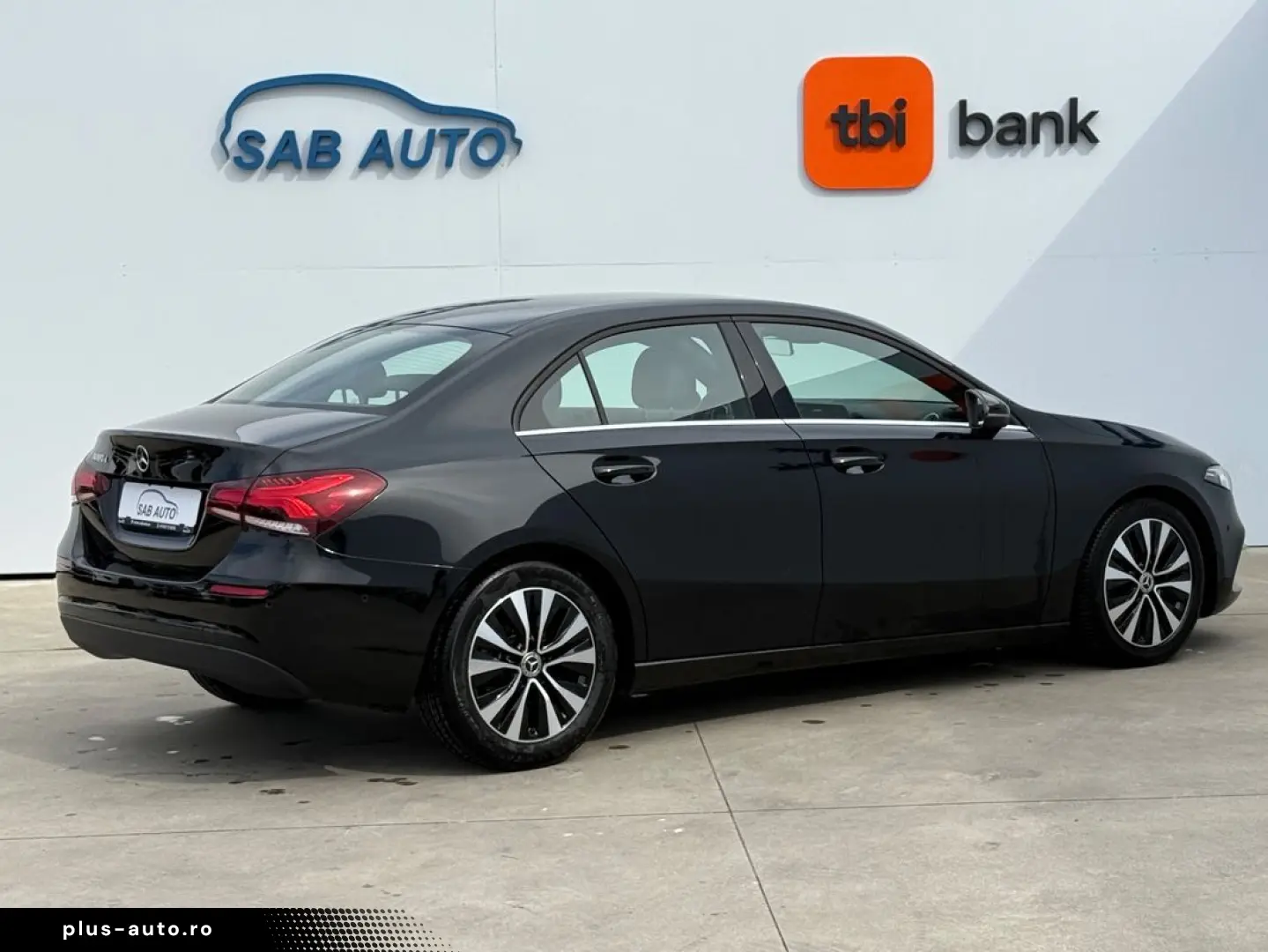 Mercedes-Benz A-180