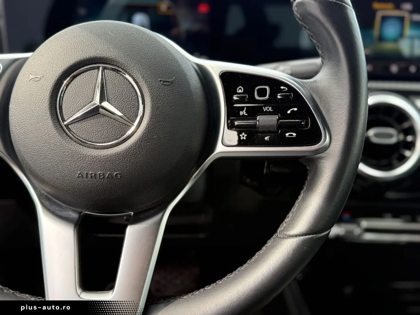 Mercedes-Benz A-180