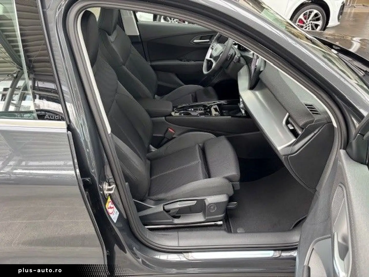 Audi Q3 Advanced 35 TFSI 150cp Stronic Mild Hybrid 2026