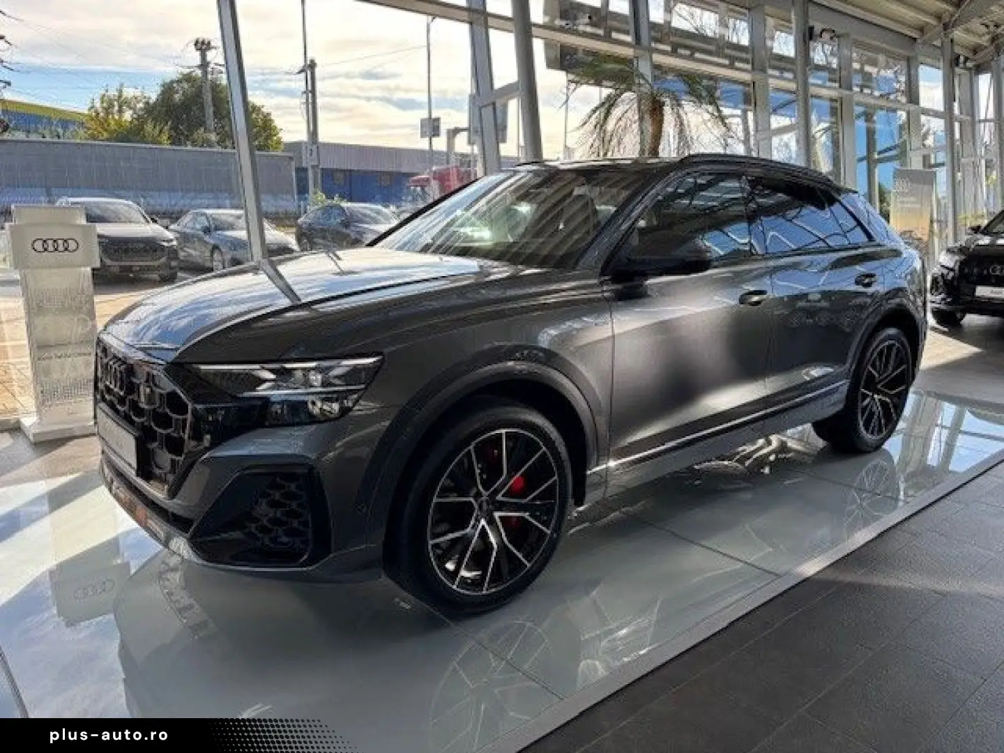 Audi Q8 PI 55 TFSI e quattro 290 kW   394 CP Plug in Hybrid