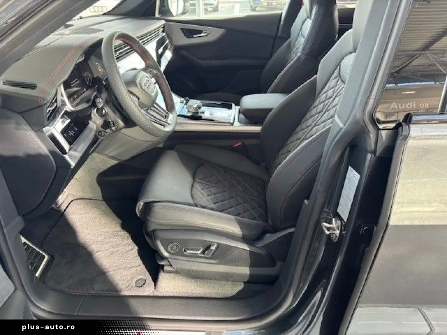 Audi Q8 PI 55 TFSI e quattro 290 kW   394 CP Plug in Hybrid