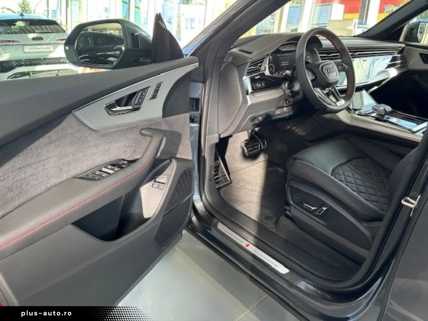 Audi Q8 PI 55 TFSI e quattro 290 kW   394 CP Plug in Hybrid