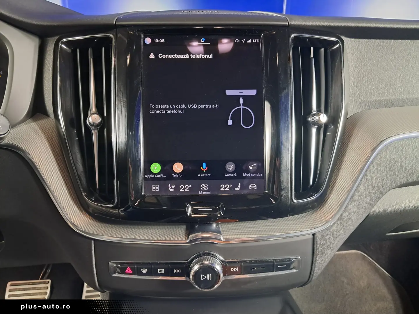 VOLVO XC60 R-DESIGN 2.0TD HYBRID AWD AT8 197CP 2022