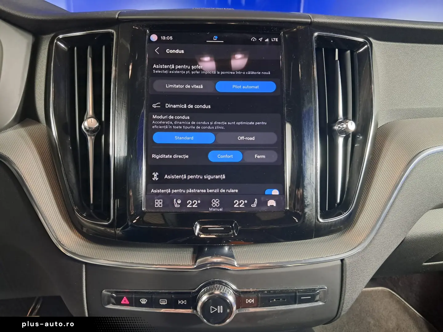 VOLVO XC60 R-DESIGN 2.0TD HYBRID AWD AT8 197CP 2022