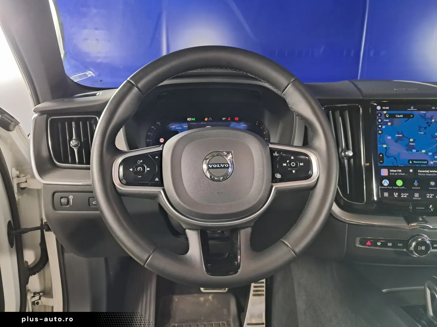 VOLVO XC60 R-DESIGN 2.0TD HYBRID AWD AT8 197CP 2022
