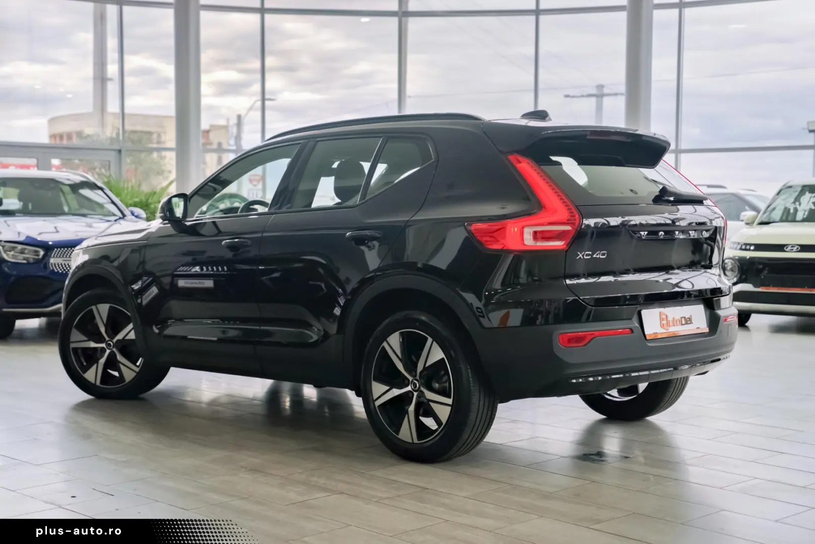 Volvo XC 40 T4 Recharge DKG  R-Design