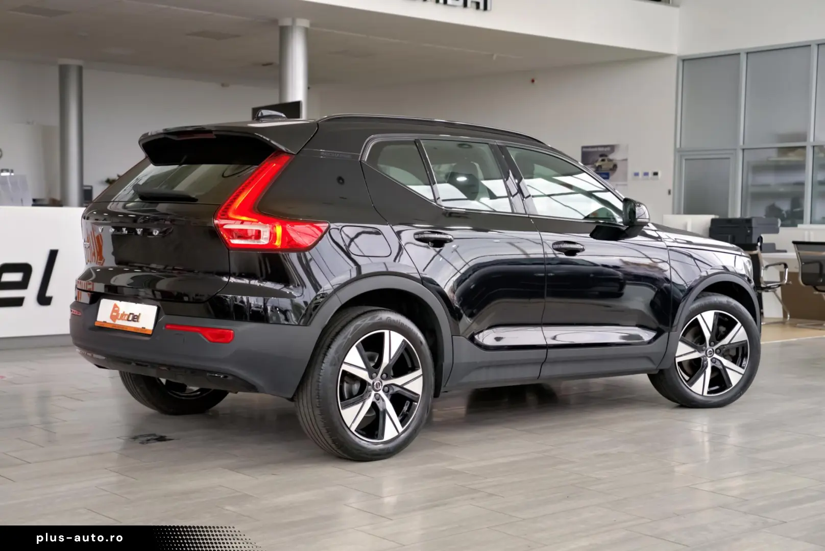 Volvo XC 40 T4 Recharge DKG  R-Design