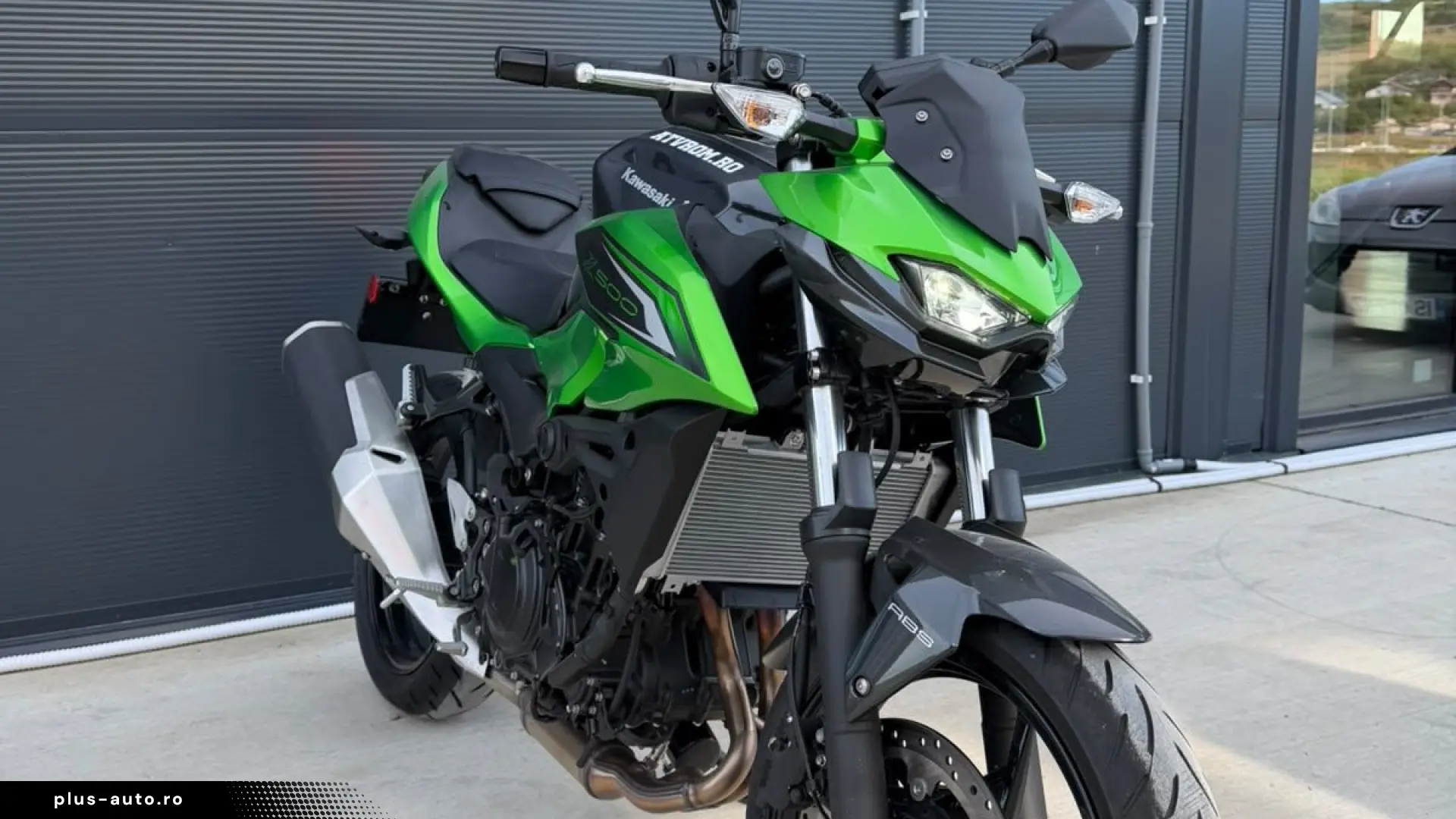 Motocicleta Kawasaki Z500 '26 SH