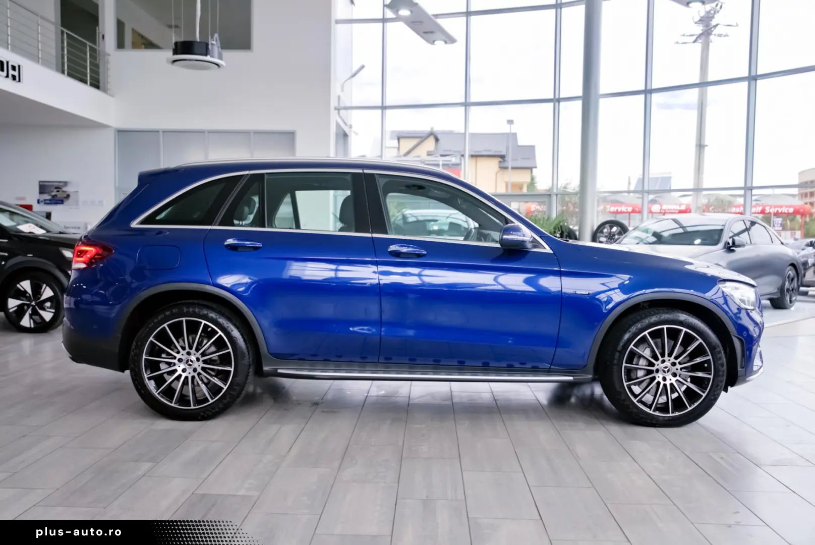 Mercedes-Benz GLC 300 e 4Matic 9G-Tronic  AMG Line
