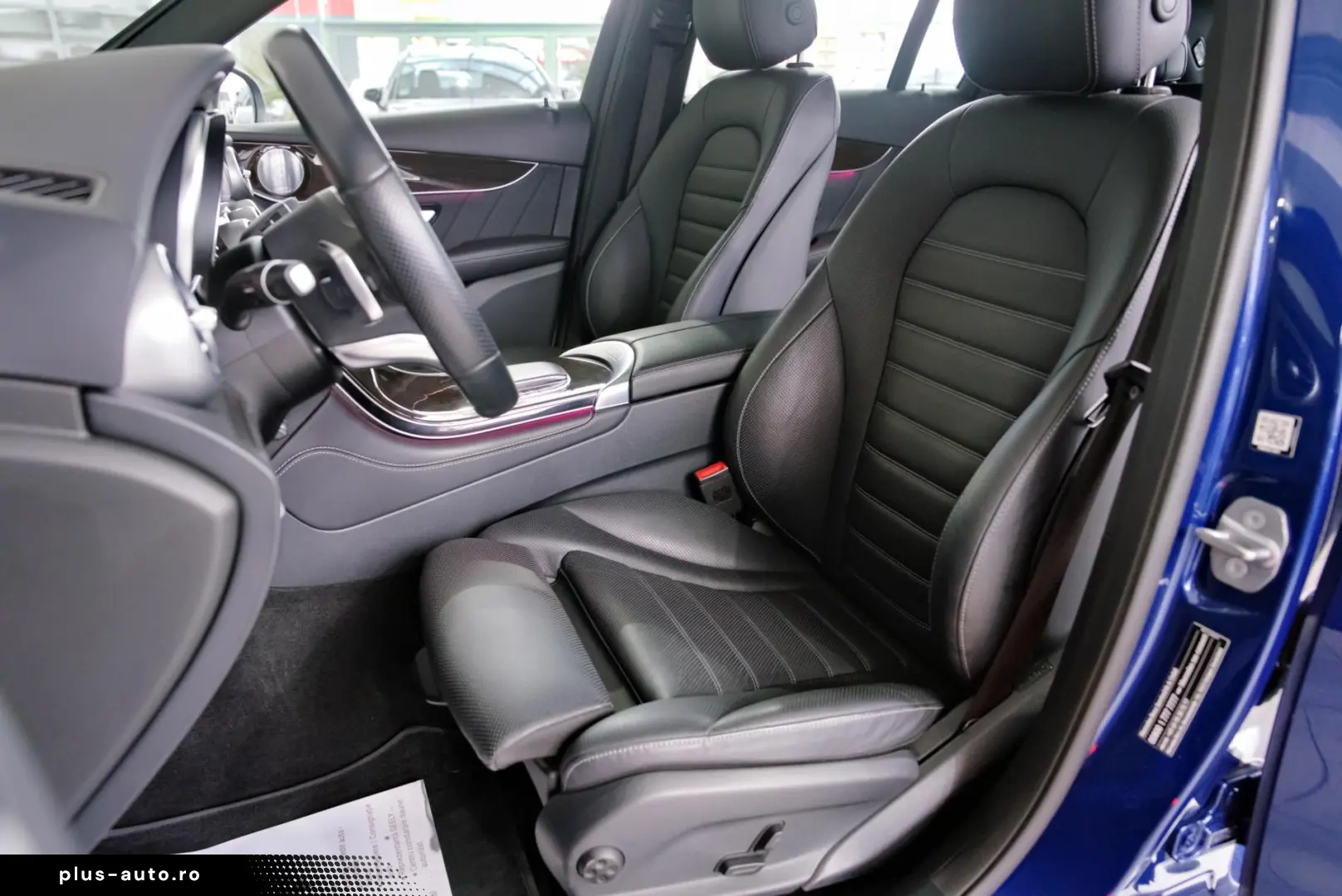 Mercedes-Benz GLC 300 e 4Matic 9G-Tronic  AMG Line