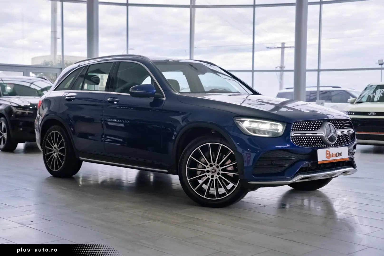 Mercedes-Benz GLC 300 e 4Matic 9G-Tronic  AMG Line