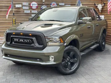 DODGE RAM 1500 5 7L Warlock 4x4 LEDER AHK LED