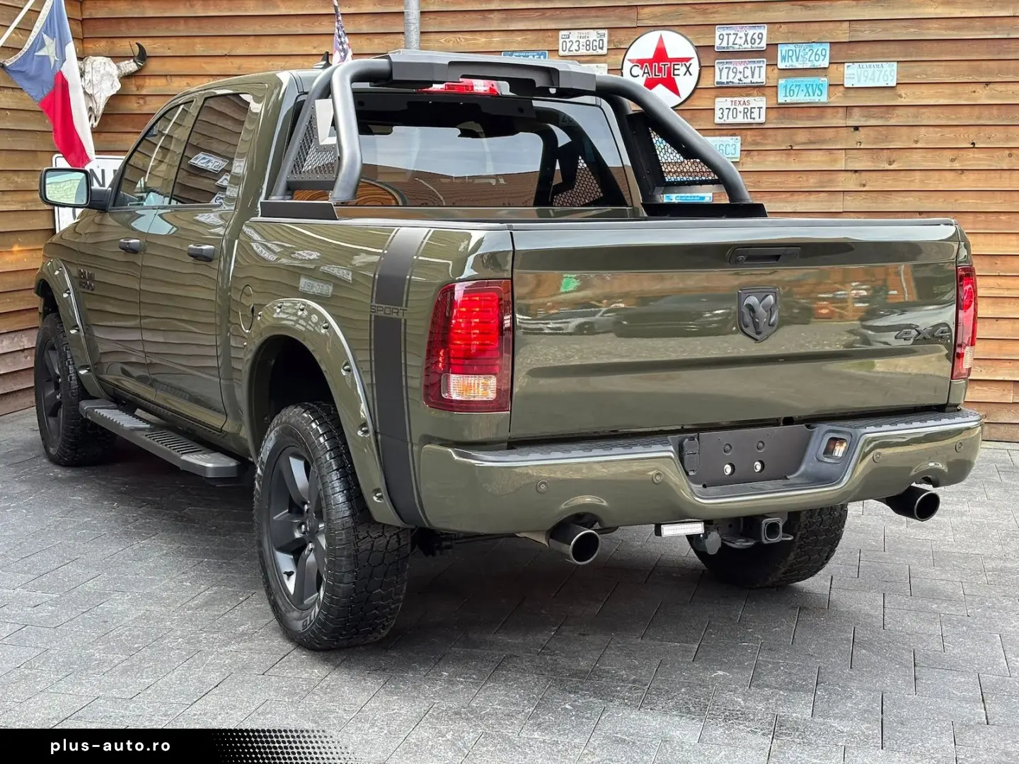 DODGE RAM 1500 5 7L Warlock 4x4 LEDER AHK LED
