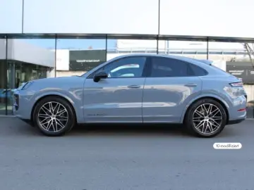 Porsche Cayenne Coupe Black Edition
