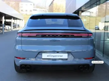 Porsche Cayenne Coupe Black Edition