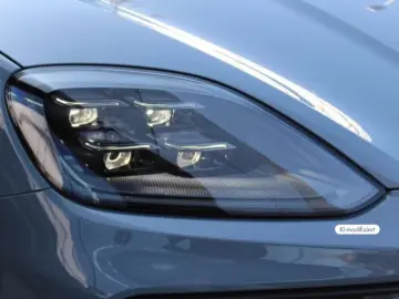 Porsche Cayenne Coupe Black Edition