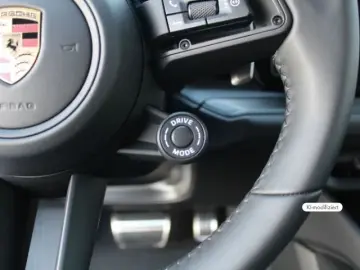 Porsche Cayenne Coupe Black Edition