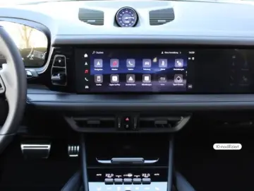 Porsche Cayenne Coupe Black Edition
