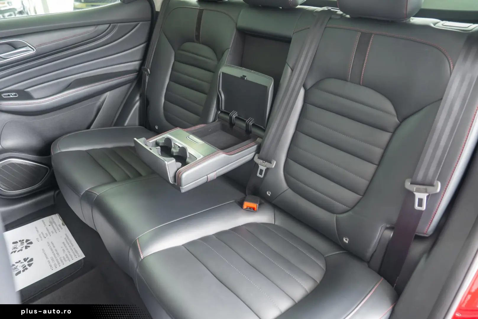 MG EHS 1.5 T-GDI Plug-in Hybrid Luxury