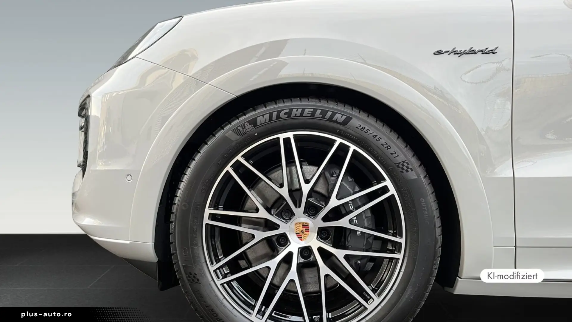 Porsche Cayenne E-Hybrid Coupe Black Edition
