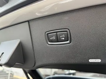 Porsche Cayenne E-Hybrid Coupe Black Edition