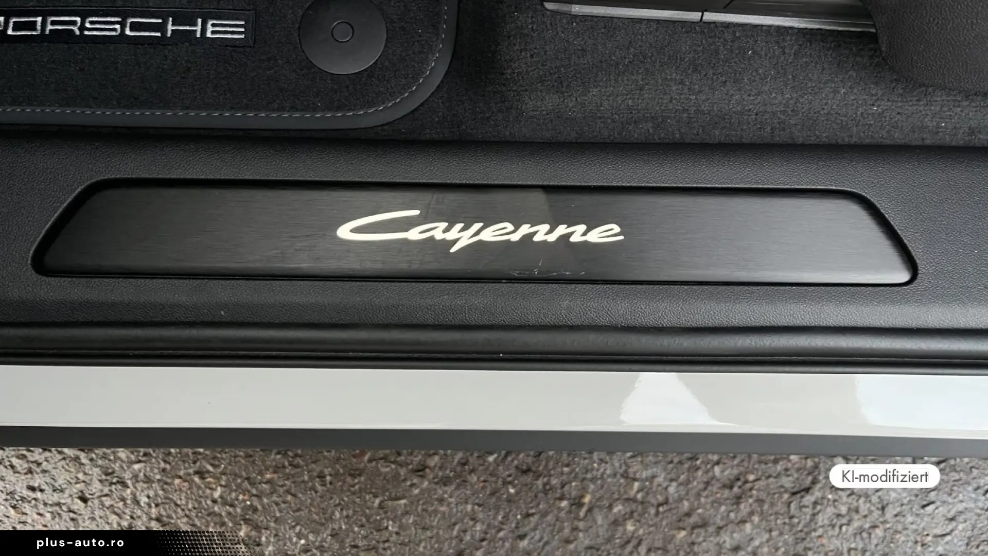 Porsche Cayenne E-Hybrid Coupe Black Edition