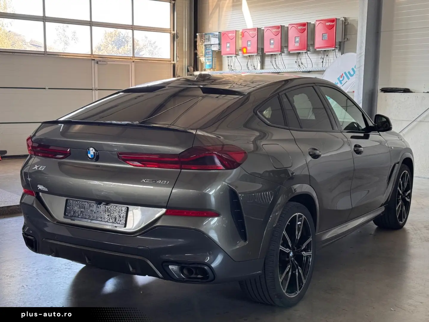 BMW X6 40 i xDrive M-Sportpaket Facelift ICONIC-GLOW