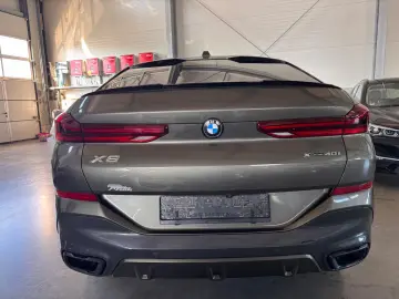 BMW X6 40 i xDrive M-Sportpaket Facelift ICONIC-GLOW