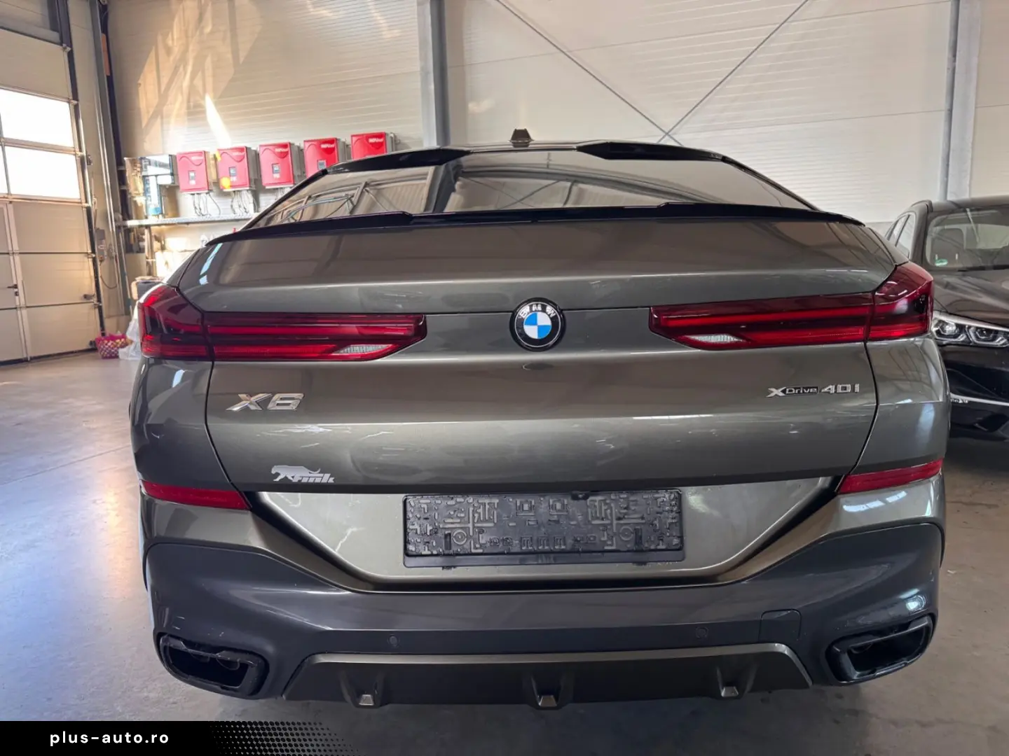 BMW X6 40 i xDrive M-Sportpaket Facelift ICONIC-GLOW