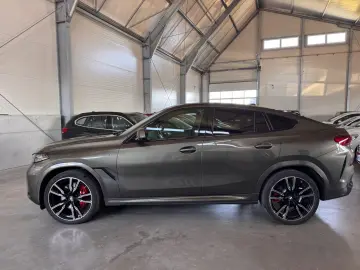 BMW X6 40 i xDrive M-Sportpaket Facelift ICONIC-GLOW