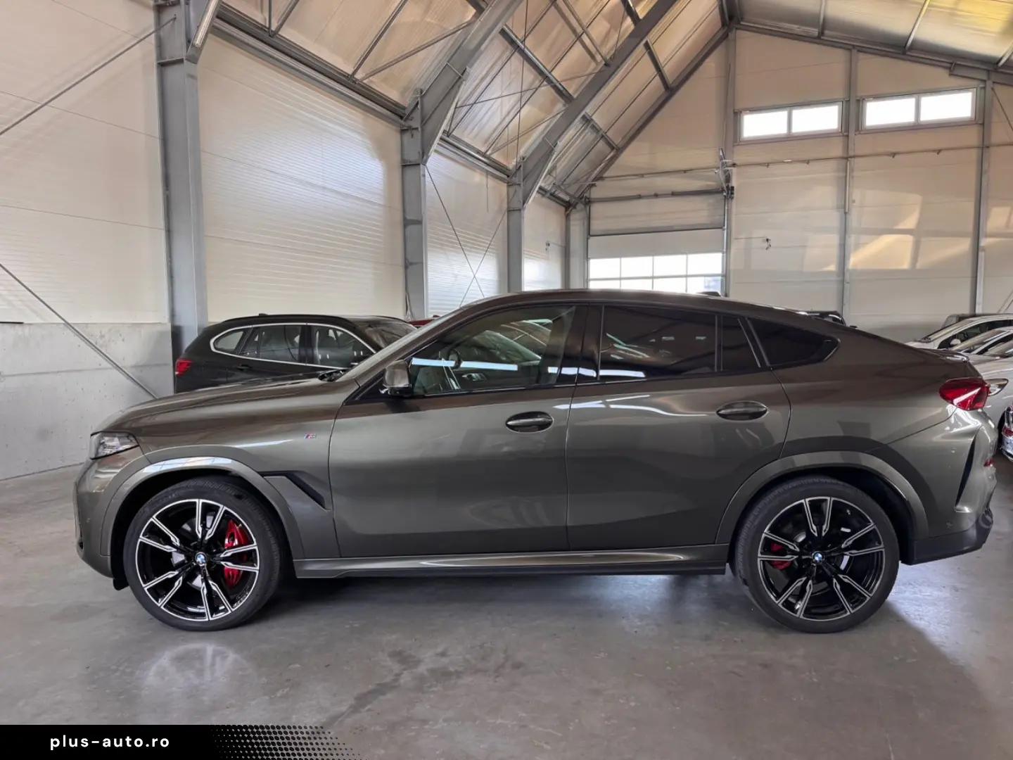 BMW X6 40 i xDrive M-Sportpaket Facelift ICONIC-GLOW