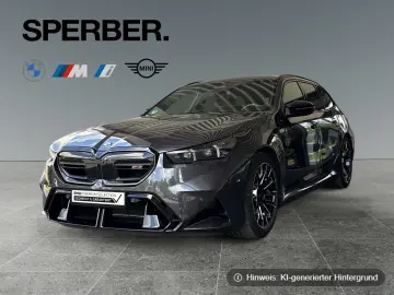 BMW M5 Touring AHK Iconic Driving A Plus 360 Kamera